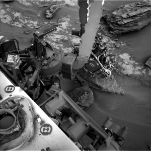 This image was taken by Navcam on Sol 853 (2014-12-30). Image Credit: NASA/JPL-Caltech  
