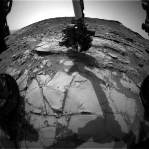 This image was taken by Front Hazcam: Left B (FHAZ_LEFT_B) onboard NASA's Mars rover Curiosity on Sol 831 on December 7.   Image Credit: NASA/JPL-Caltech 
