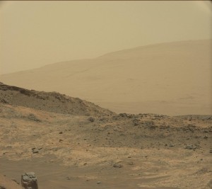 This image was taken by Curiosity's Mastcam: Left on Sol 981 (2015-05-11) 01:35:15 UTC). Credit: NASA/JPL-Caltech/MSSS 