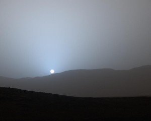  The Sun dips to a Martian horizon in a blue-tinged sky in images sent home to Earth last week from NASA's Curiosity Mars rover. Credit: NASA/JPL-Caltech/MSSS 