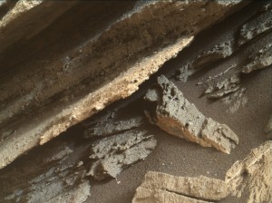 Curiosity's Mars Hand Lens Imager (MAHLI) created this product by merging two to eight images previously taken by the MAHLI, located on the turret at the end of the rover's robotic arm. The rover performed the merge on May 29, 2015, Sol 998. Credit: NASA/JPL-Caltech/MSSS  