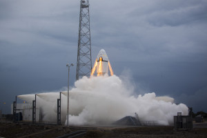 SpaceX Dragon pad abort launch. Credit: SpaceX