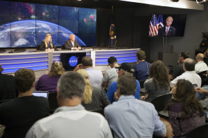 Post-failure press conference. Credit: NASA