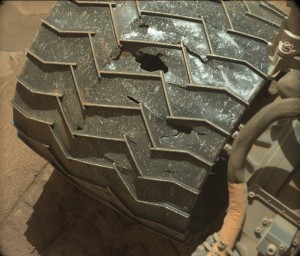 Curiosity Mastcam Left image taken on Sol 1315, April 18, 2016 Credit: NASA/JPL-Caltech/MSSS 