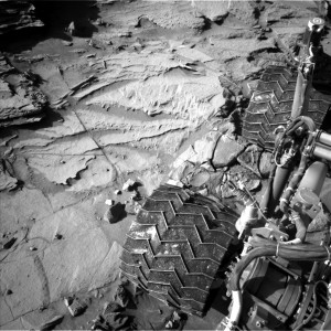 Curiosity Navcam Left B image taken on Sol 1298, March 31, 2016. Credit: NASA/JPL-Caltech 