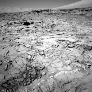 Curiosity Navcam Left B image taken on Sol 1316, April 19, 2016. Credit: NASA/JPL-Caltech 