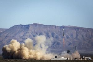  The reusable New Shepard space vehicle ascends through clear skies to an apogee of 339,138 feet. Credit: Blue Origin