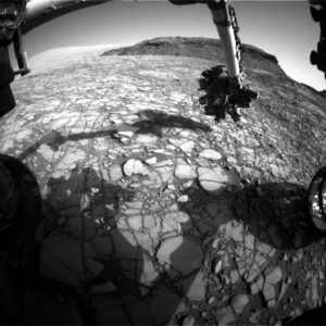 Curiosity Front Hazcam Left B image taken on Sol 1416, July 31, 2016. Credit: NASA/JPL-Caltech 