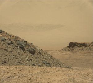 Curiosity Mastcam Right image taken on Sol 1387, July 1, 2016 Credit: NASA/JPL-Caltech/MSSS 