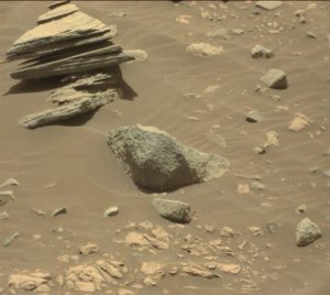 Curiosity Mastcam Right image taken on Sol 1400, July 14, 2016. Credit: NASA/JPL-Caltech/MSSS 