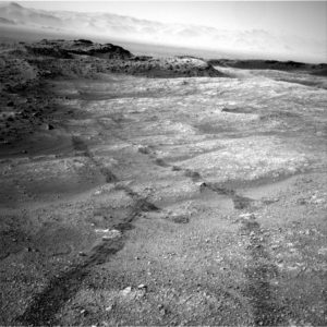 Curiosity Navcam Right B image taken on Sol 1401, July 15, 2016. Credit: NASA/JPL-Caltech 