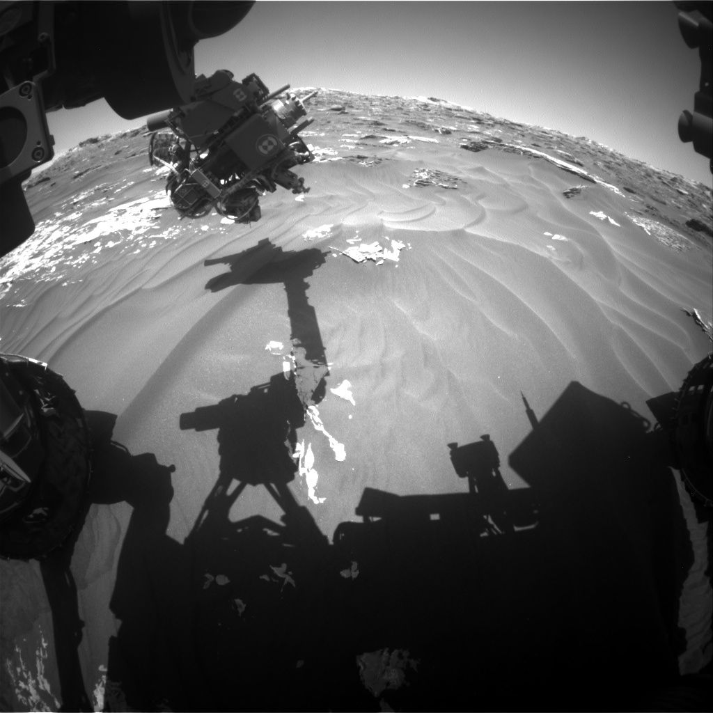 Curiosity Ramp Curiosity Mars Rover: En Route to ascend Vera Rubin Ridge