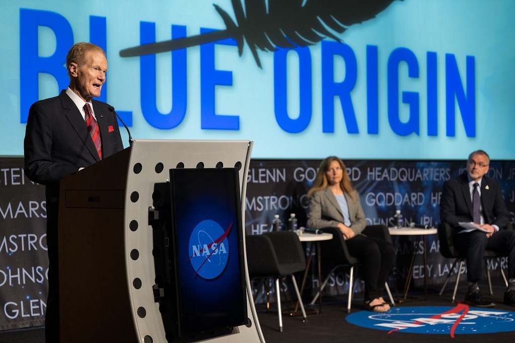 NASA Picks Blue Origin Lunar Lander Team